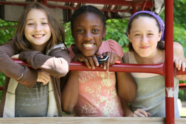 Realiza SEFECO magna brigada de entrega e incorporación de Códigos QR