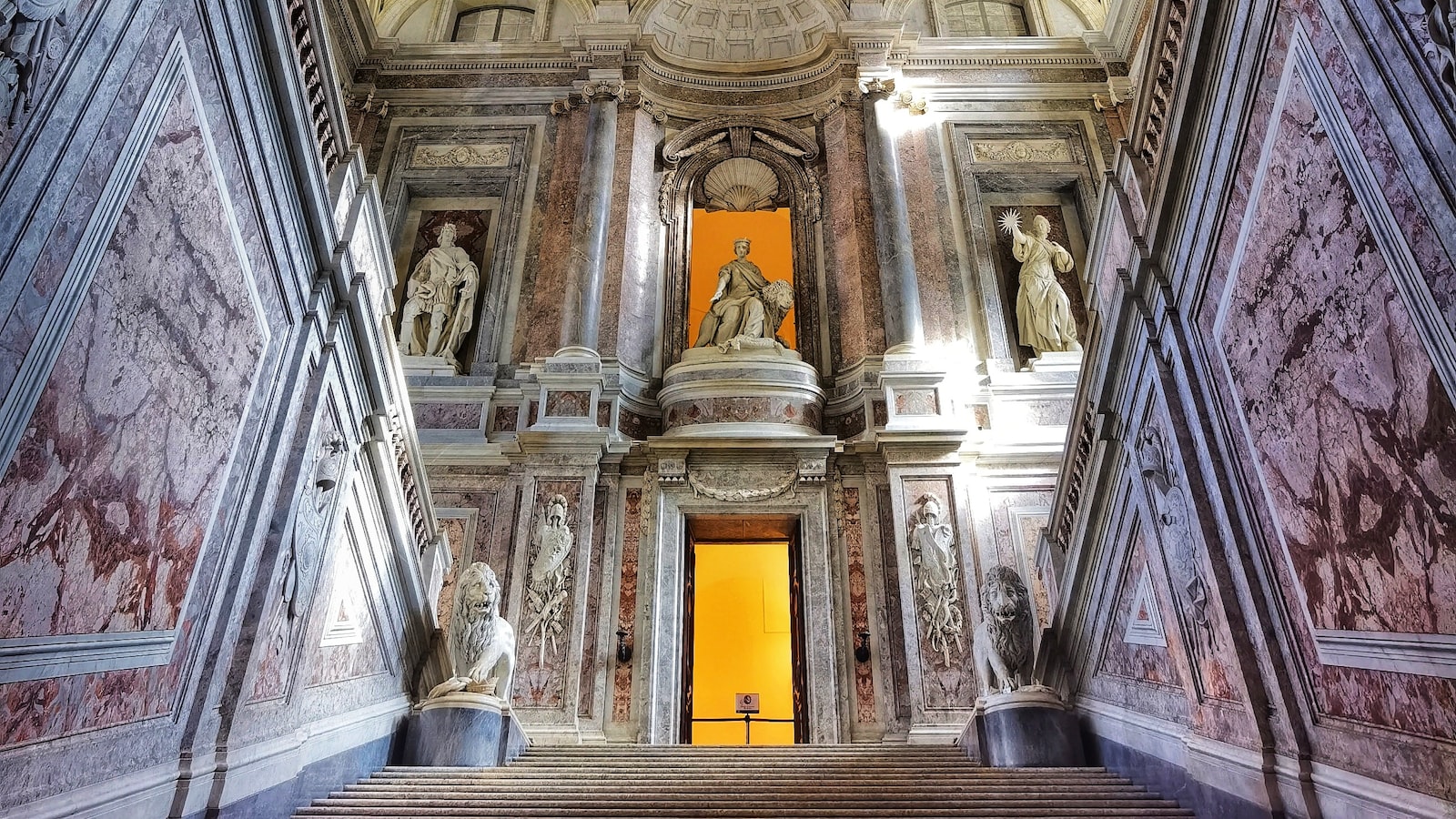 Carlo Ancelotti demanda al Everton